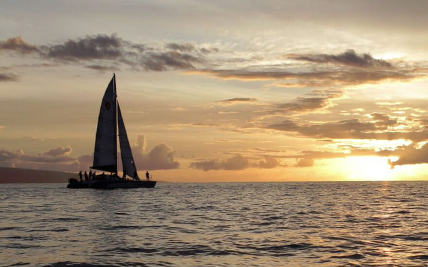 maui sunset sail