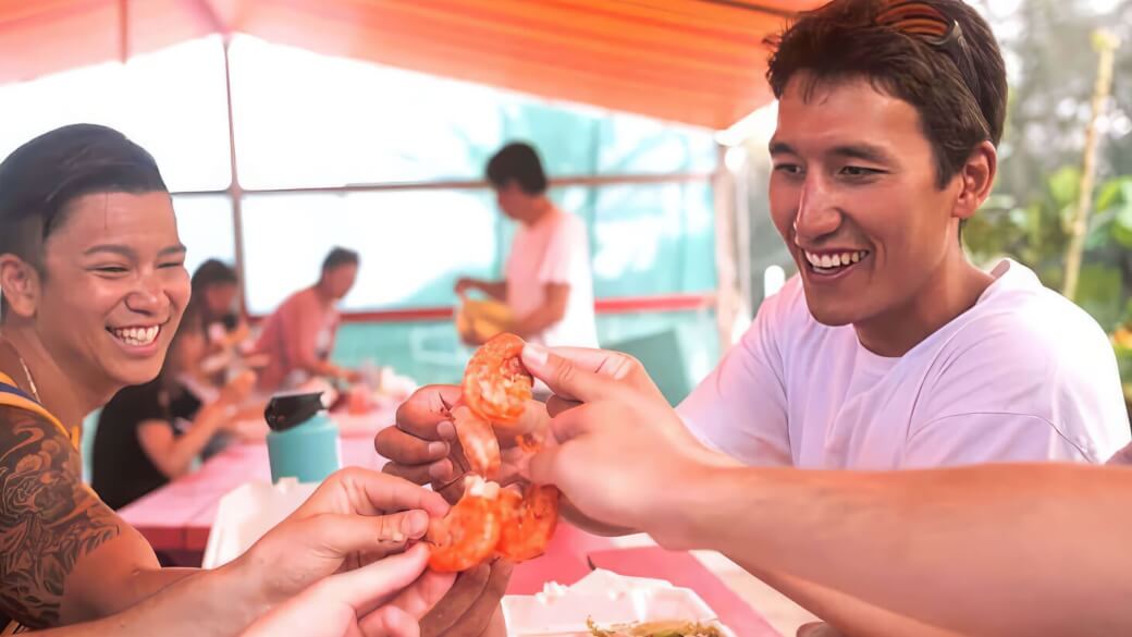 Eating North Shore Shrimp on an Oahu Food Tour